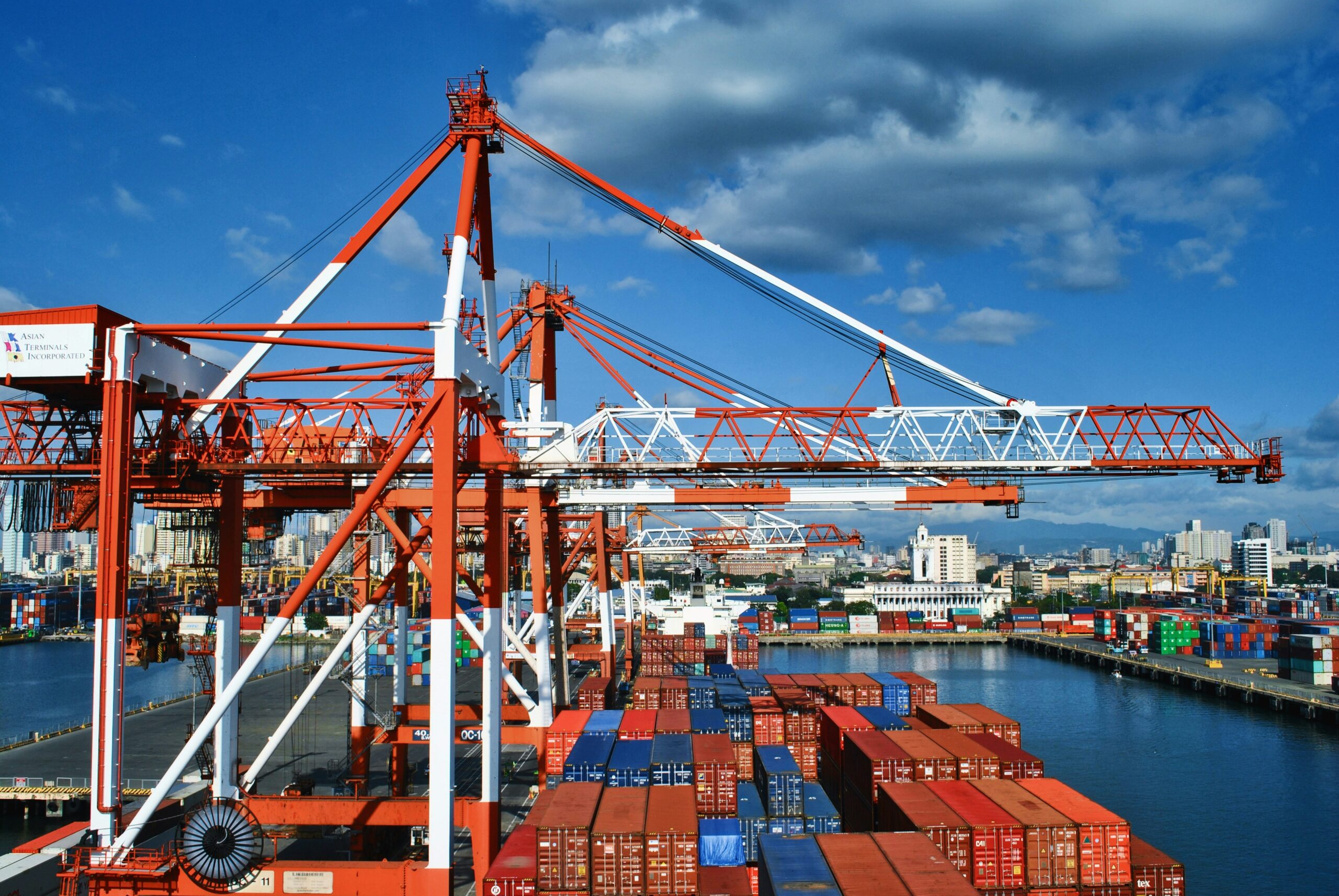 Communications strategies to survive a roller coaster trade environment